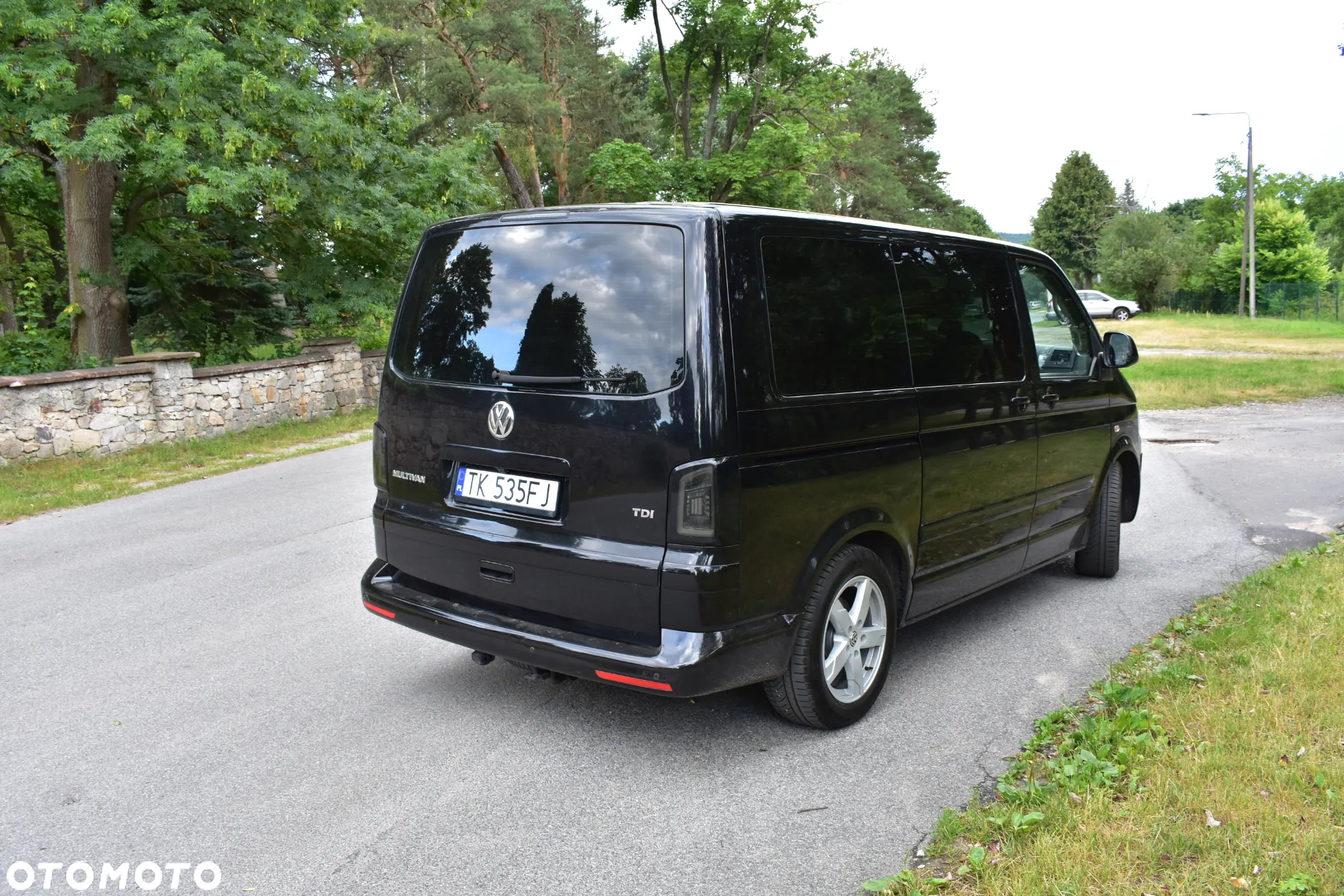 Volkswagen Multivan - 4