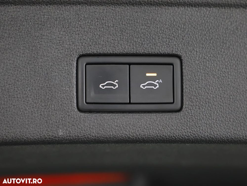 Volkswagen Touareg V6 TDI R-Style - 26