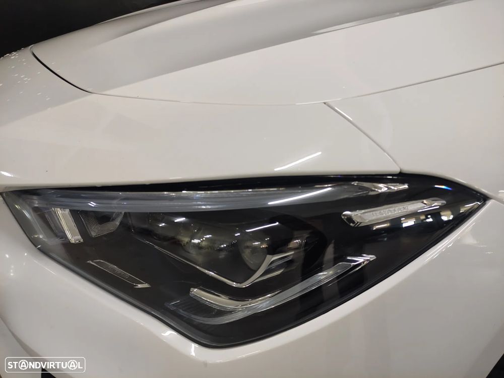 Mercedes-Benz CLA 250 e Shooting Brake AMG Line - 4