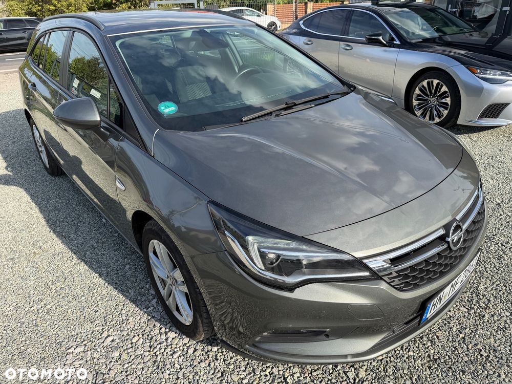 Opel Astra 1.4 Turbo Edition - 11