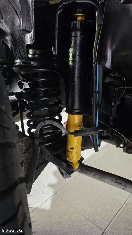 Jeep Wrangler 2.8 CRD ATX Sport - 25