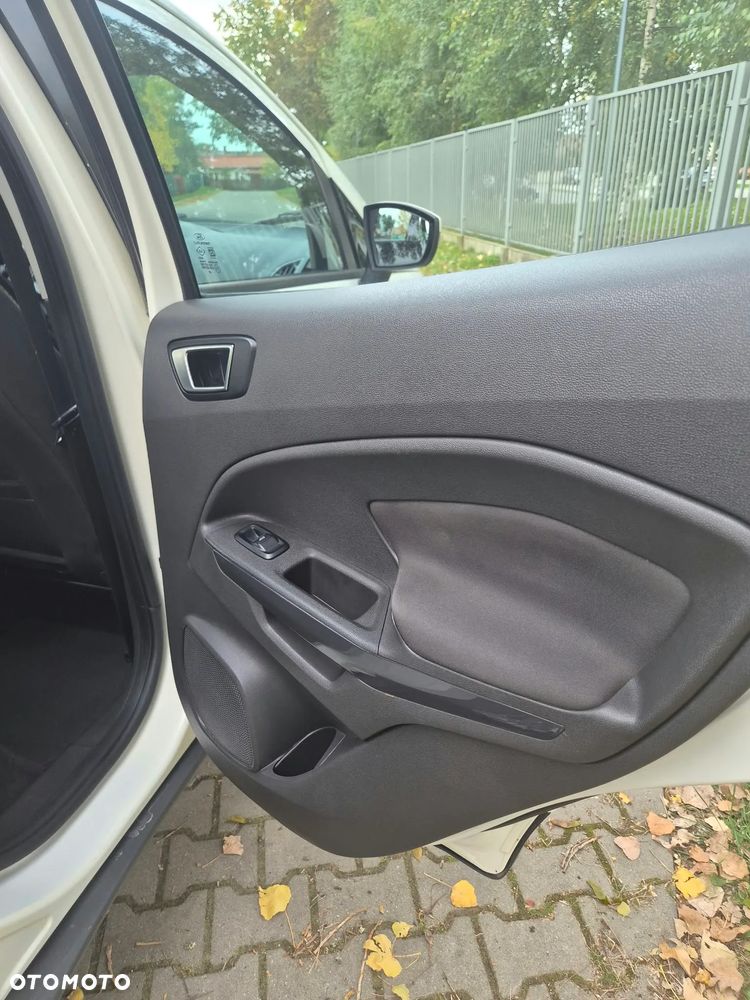 Ford EcoSport - 14