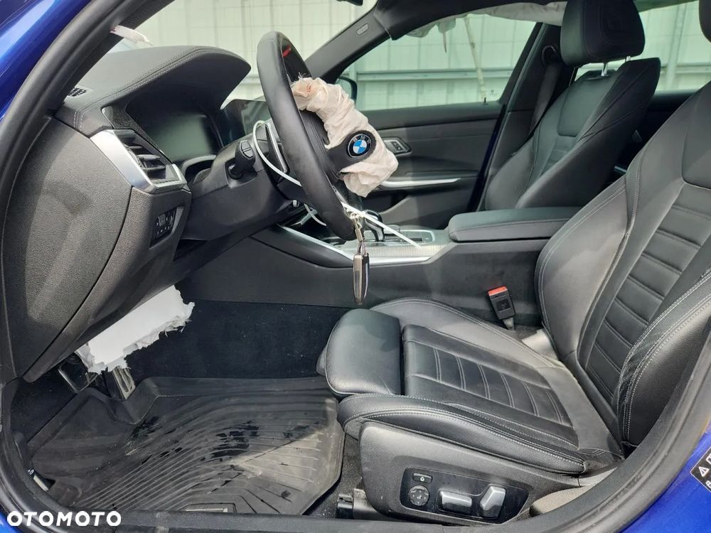 BMW Seria 3 M340i xDrive - 8