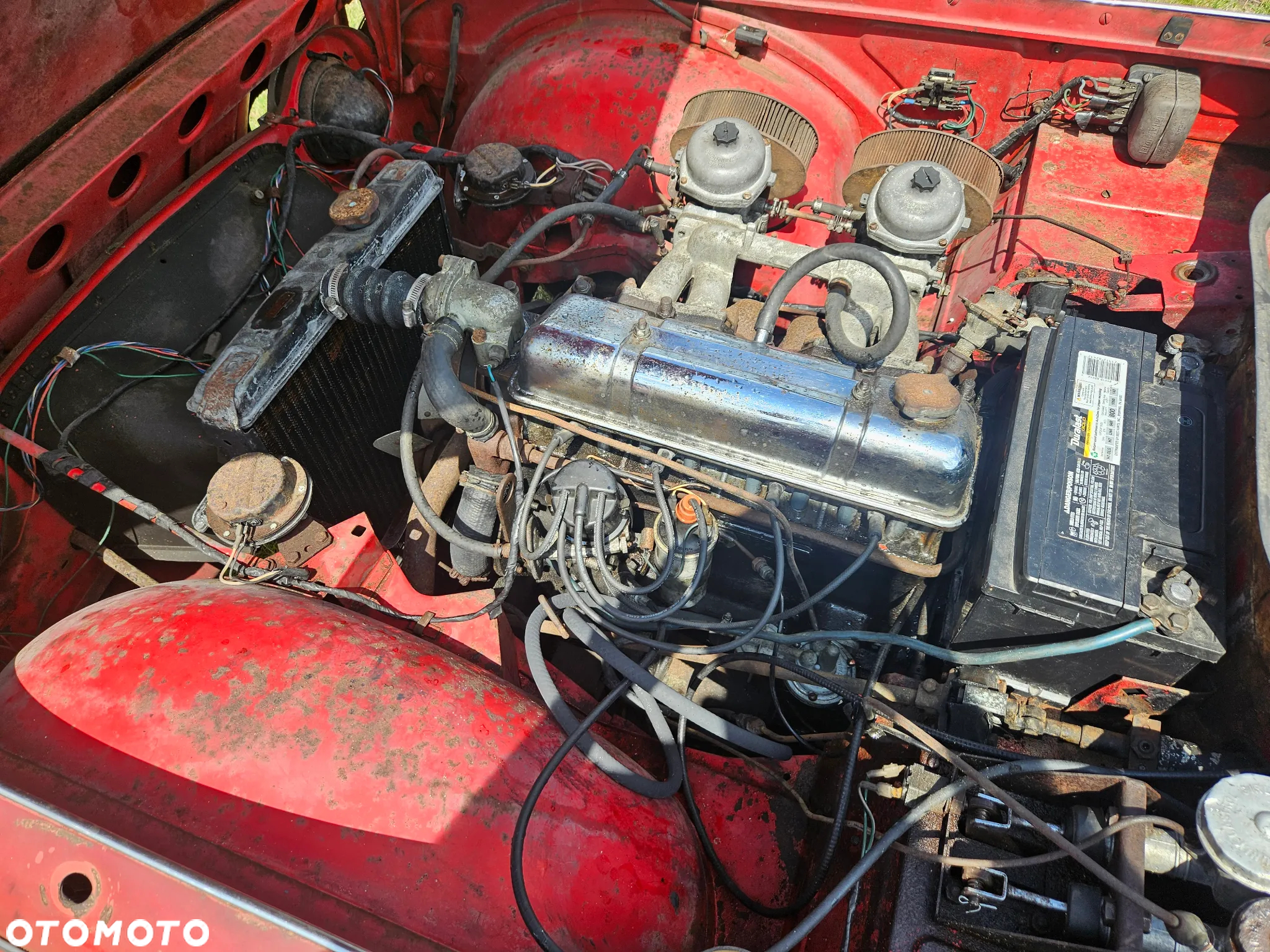 Triumph TR4 - 12