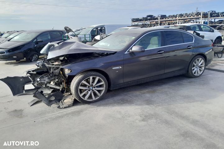 Dezmembrez BMW Seria 5 F10 [2009 - 2013] Sedan 525d Steptronic (204 h - 1