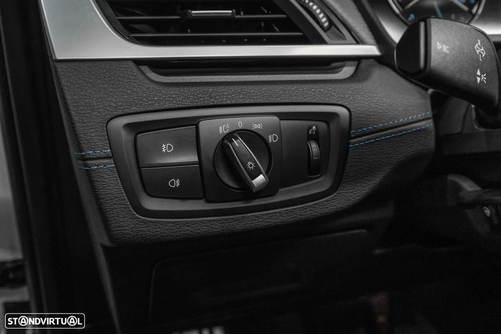BMW X2 18 i sDrive Auto Pack M - 18
