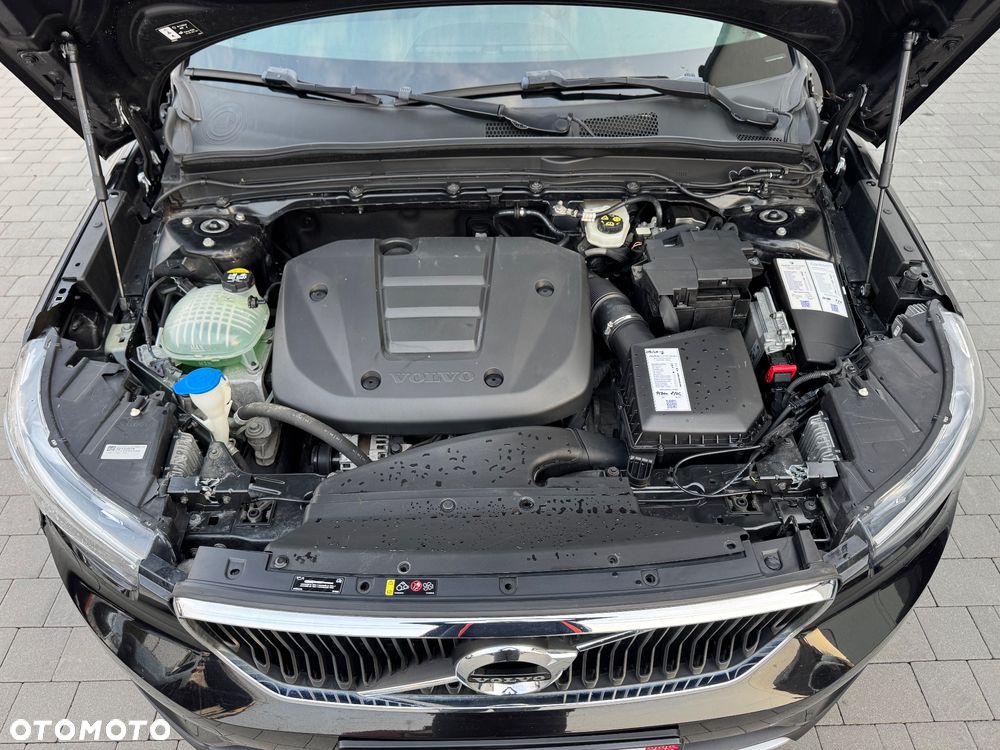 Volvo XC 40 T3 Inscription - 28