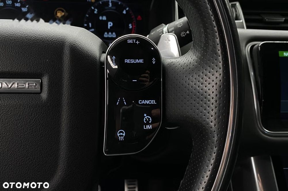 Land Rover Range Rover Sport - 12