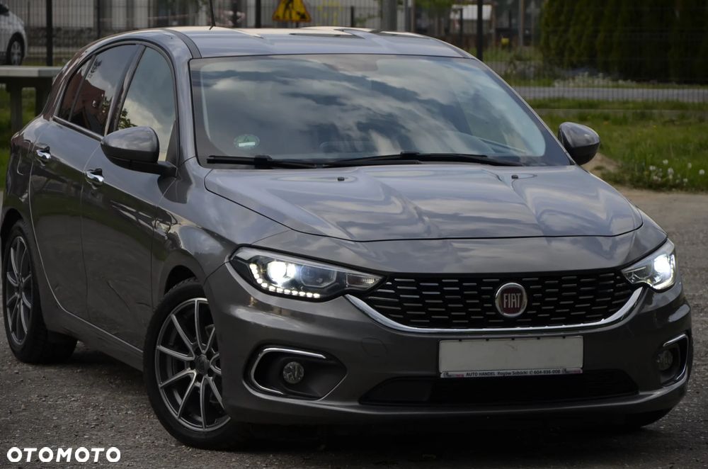 Fiat Tipo 1.4 T-Jet Lounge - 1