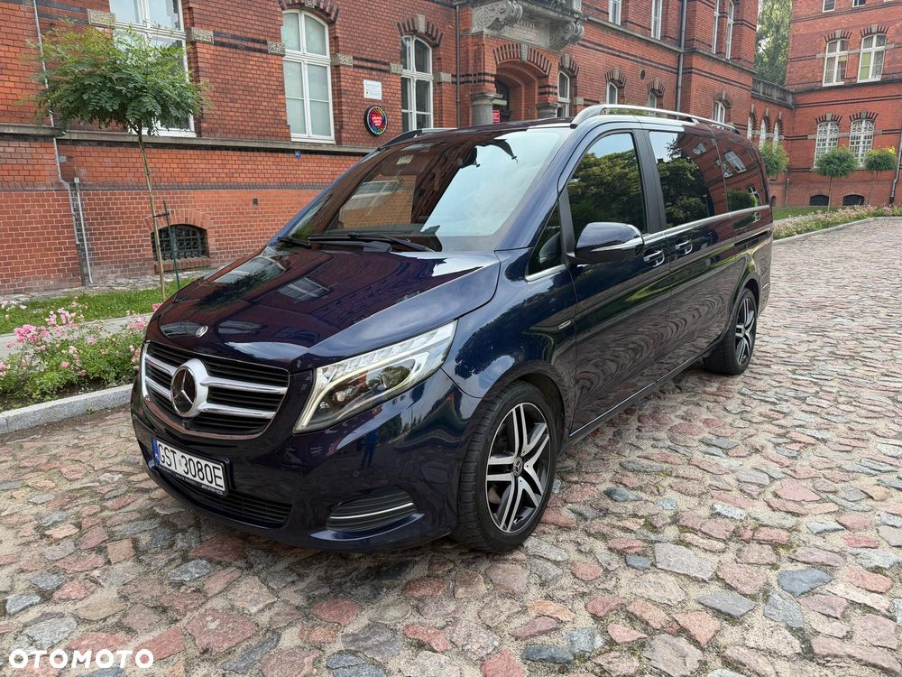Mercedes-Benz V-Class
