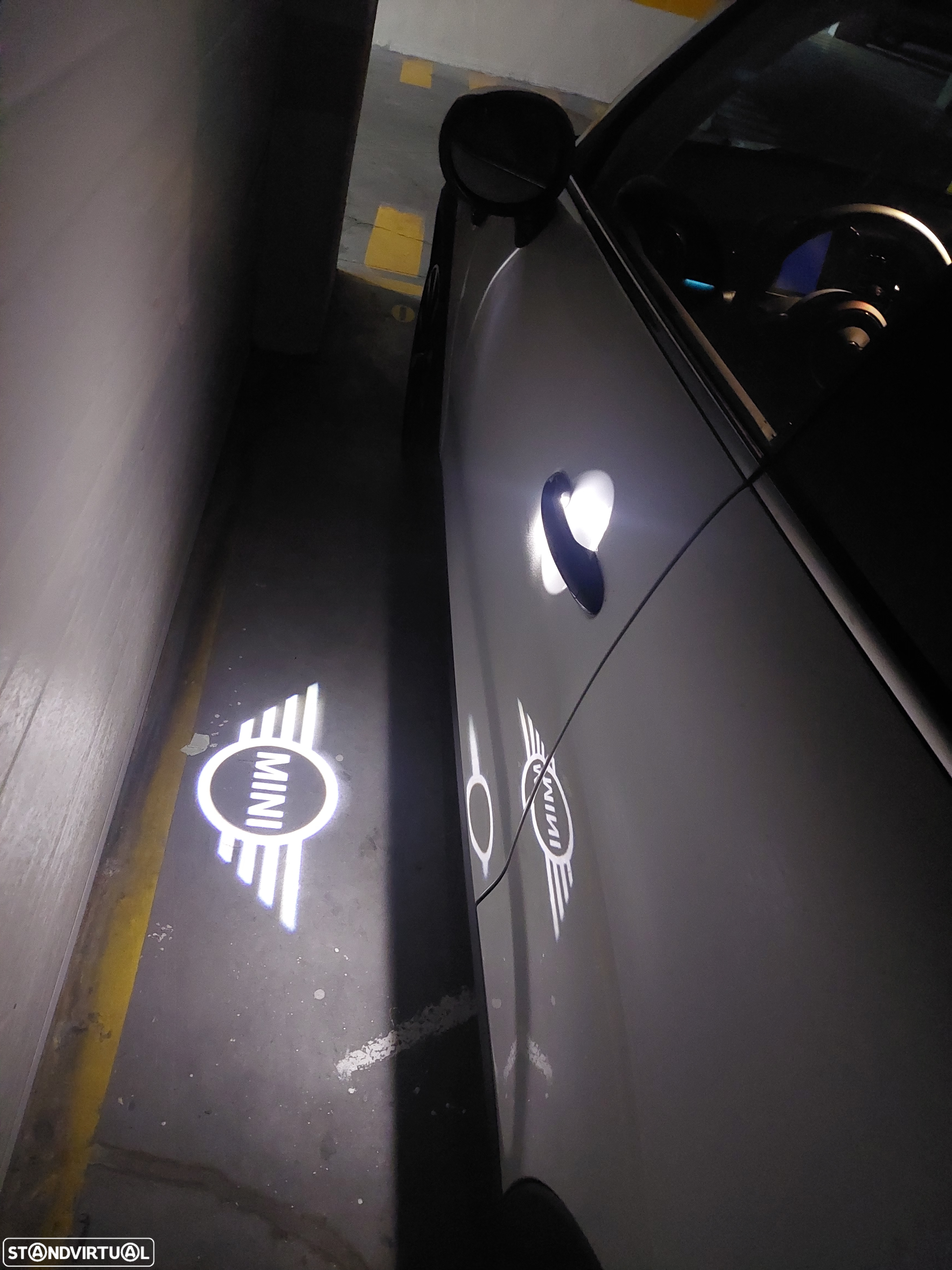 MINI 3 Portas Cooper E Classic - 12