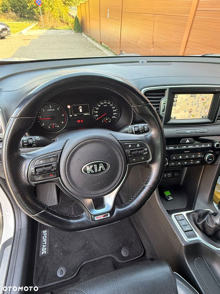 Kia Sportage 2.0 CRDI M 2WD - 23