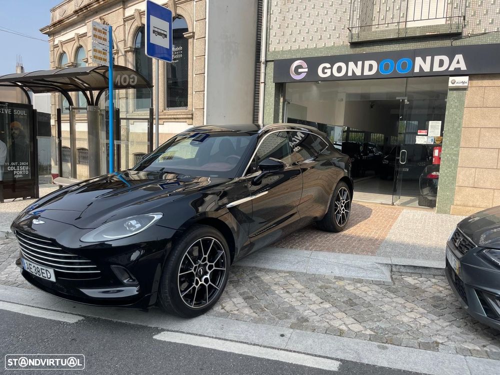Aston Martin DBX — photo 3