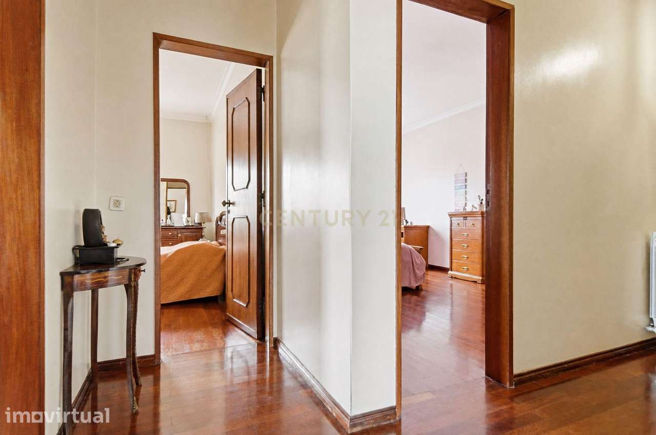 Quinta de Charme com Moradia Bifamiliar T7 e Potencial Único | Carril, - Grande imagem: 4/60
