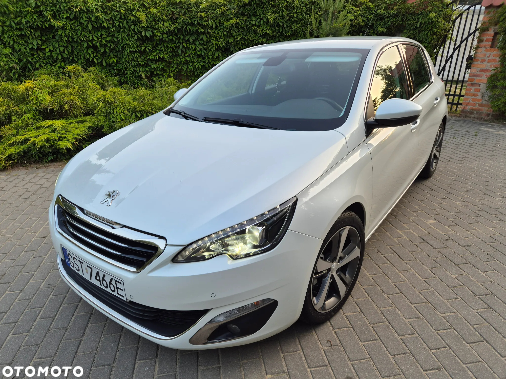 Peugeot 308 1.6 THP Allure - 11