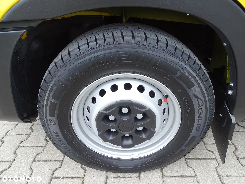 Iveco Daily 35S18 3.0 Chłodnia -30*C/+42*C 9 EuroPalet 4.42m JEGGER JAK NOWY!! Salon PL!! HWASUNG THERMO - 35
