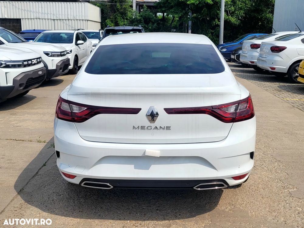 Renault Megane TCe 140 GPF EDC Techno - 4
