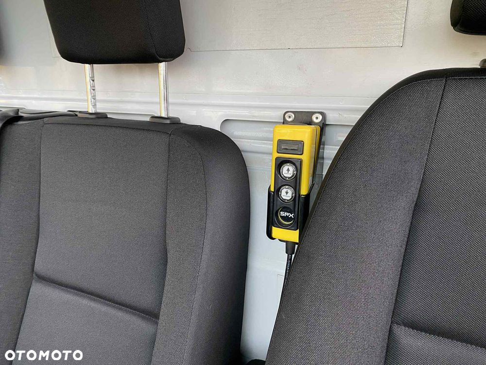 Mercedes-Benz SPRINTER * 2020r * Tylko 129.000km ! * HAK 3.5 T - 12