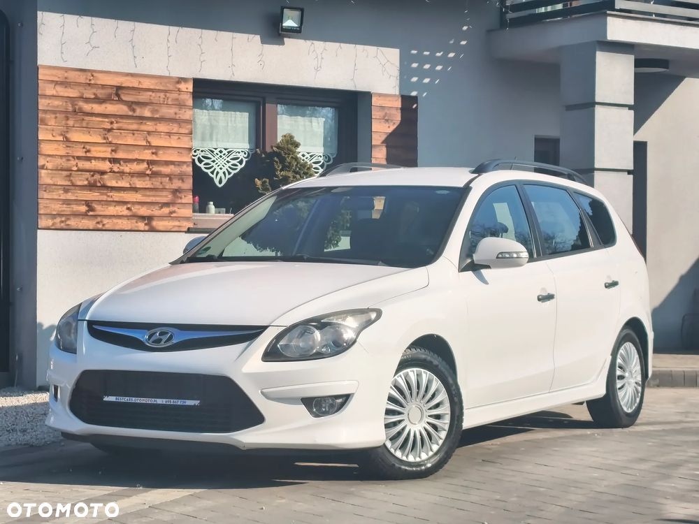 Hyundai i30 1.6 CRDi Classic + - 5