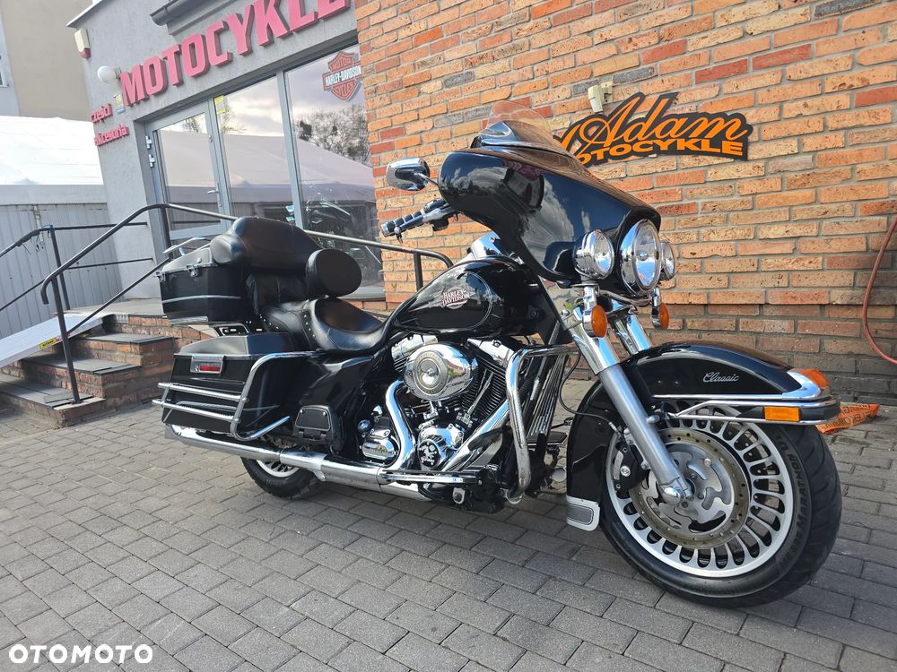 Harley-Davidson FLHT Electra Glide Standard - 8