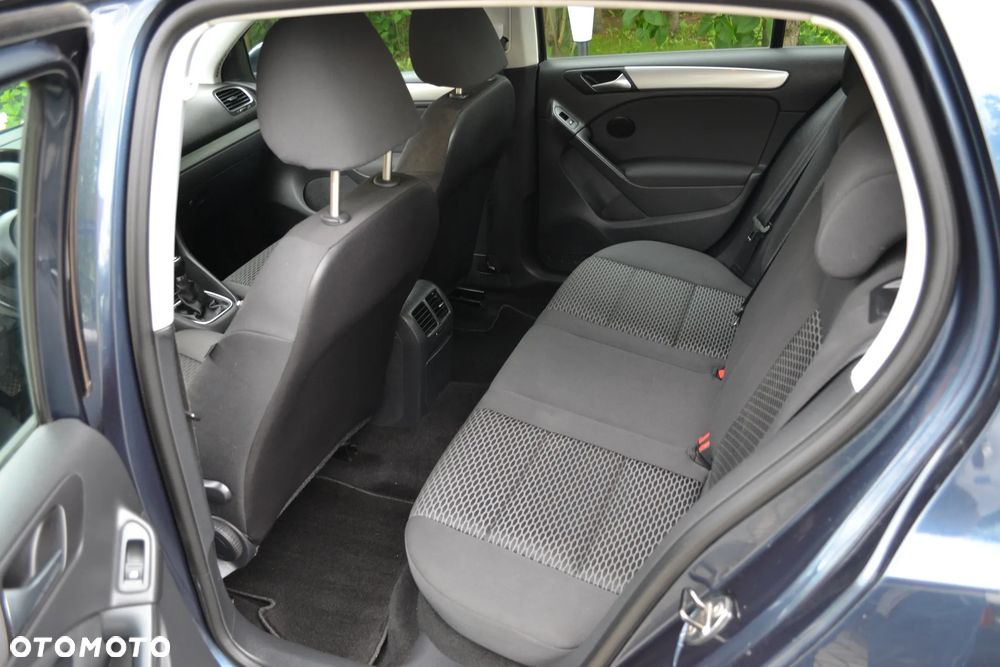 Volkswagen Golf 1.6 Edition - 11