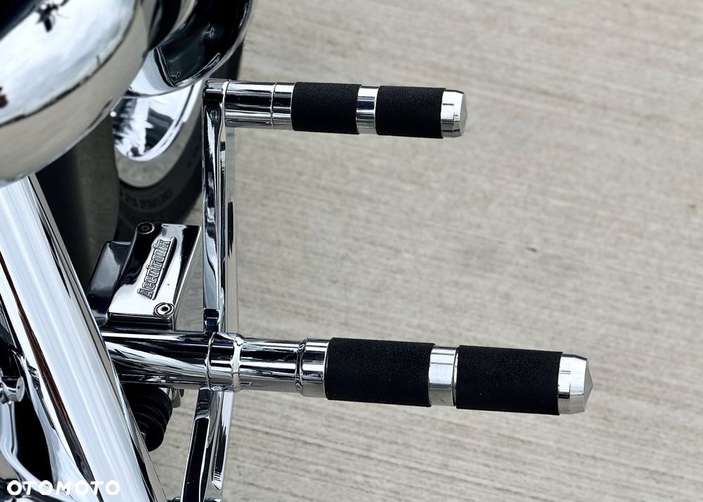 Harley-Davidson Softail - 23