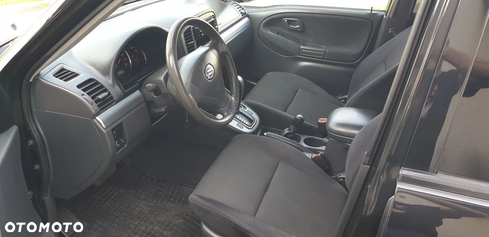 Suzuki Grand Vitara 2.0 - 15