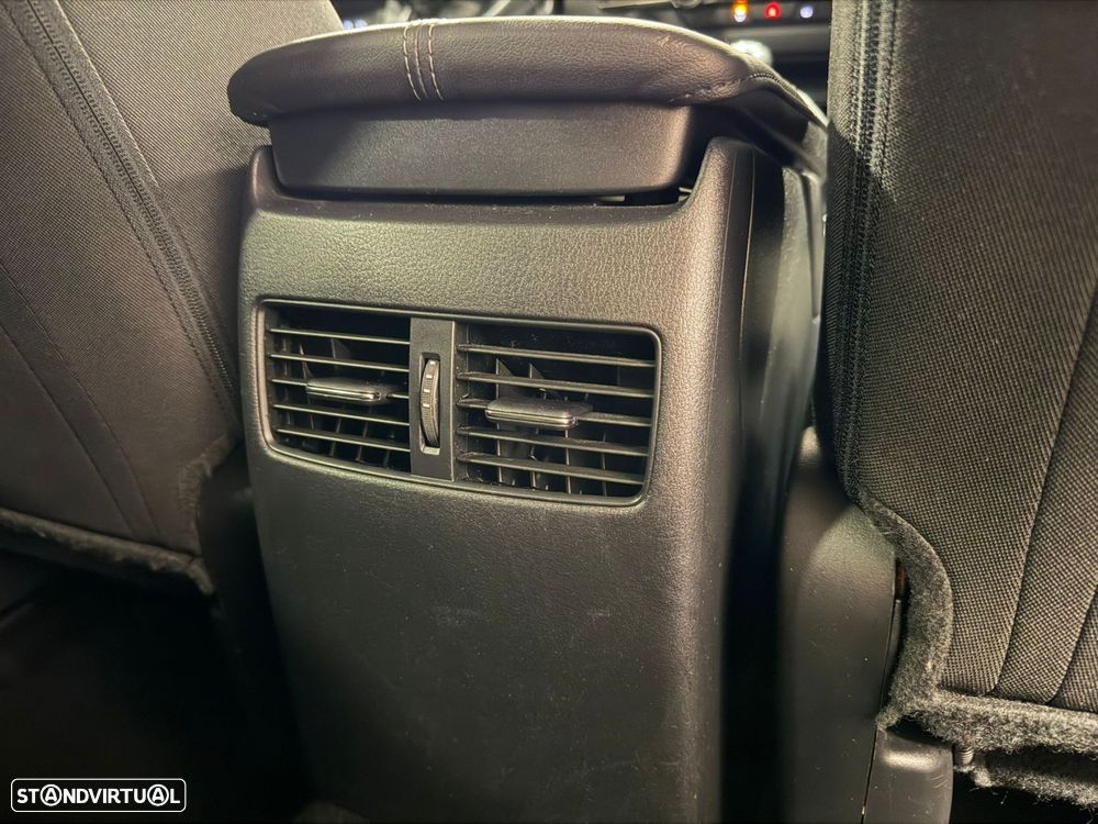 Mazda CX-30 2.0 Sky-G Evolve i-Active +Sport - 23