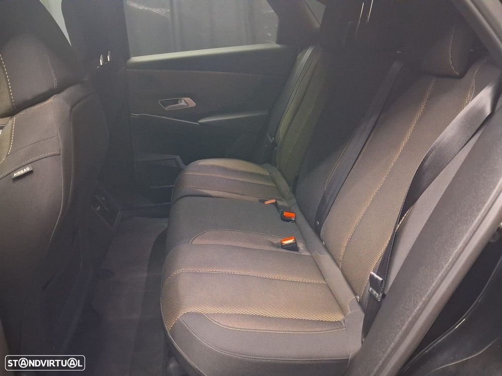 DS DS7 Crossback - 9