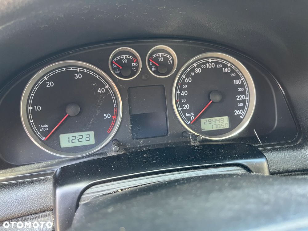 Volkswagen Passat 1.9 TDI Basis - 15