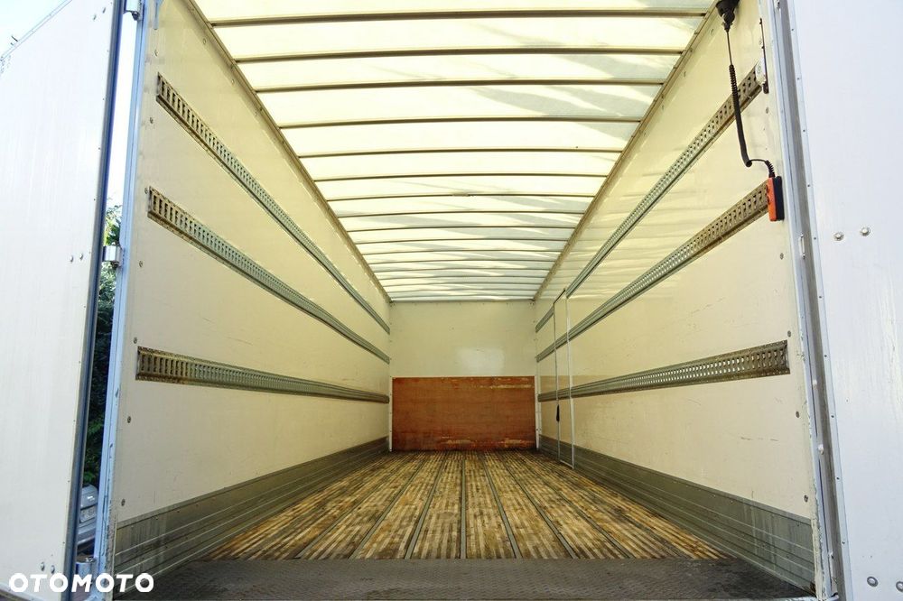 Mercedes-Benz Antos 1827 Euro 6 tylko 228tys.km ! ks. serwisowa kontener - 9