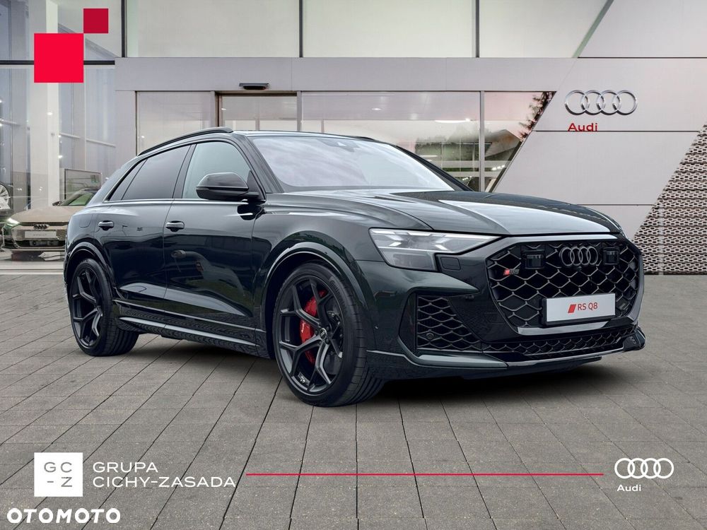 Audi RS Q8 - 8