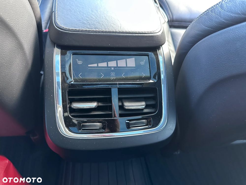Volvo XC 90 T6 AWD Geartronic Inscription - 22