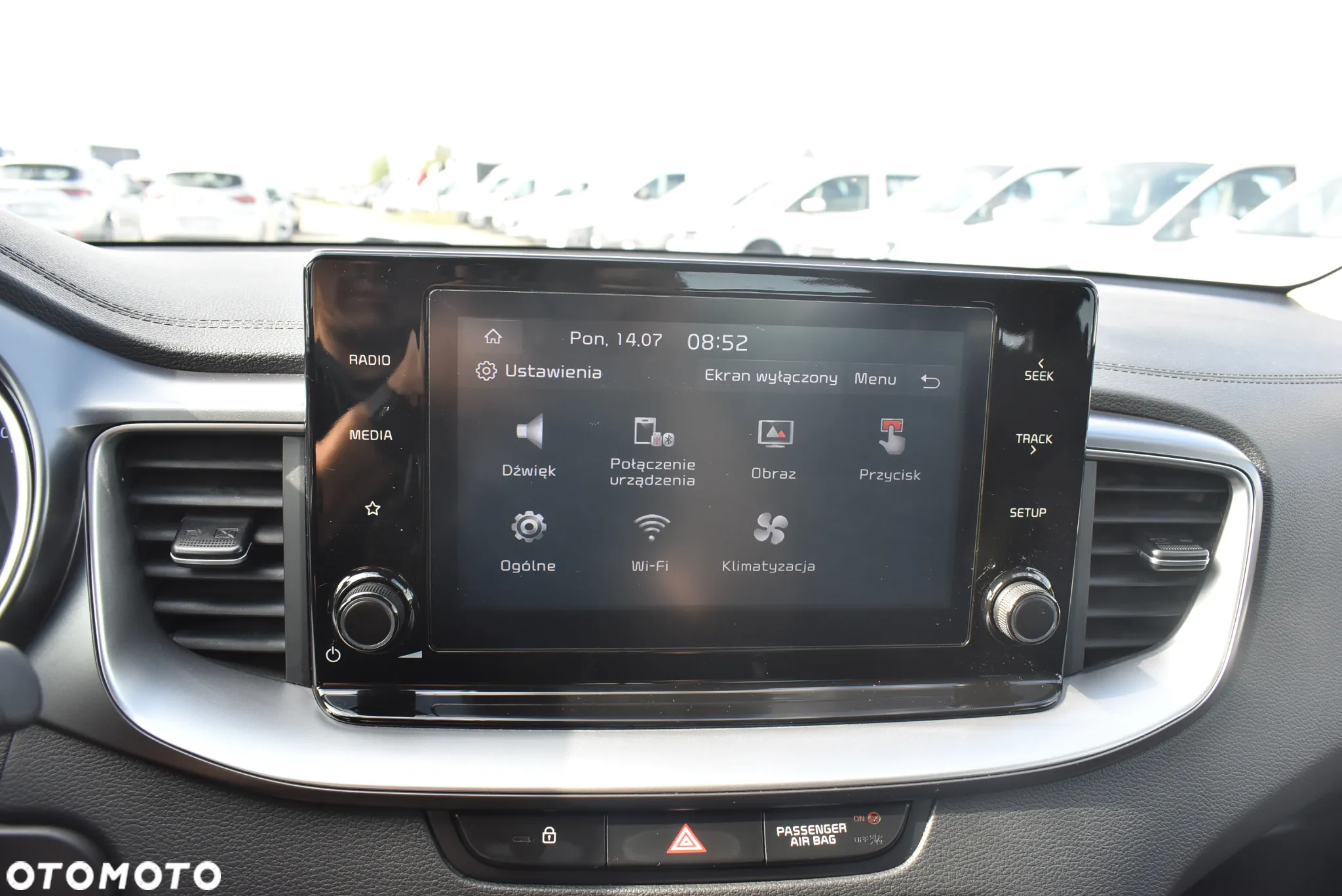 Kia Ceed 1.5 T-GDI M - 23