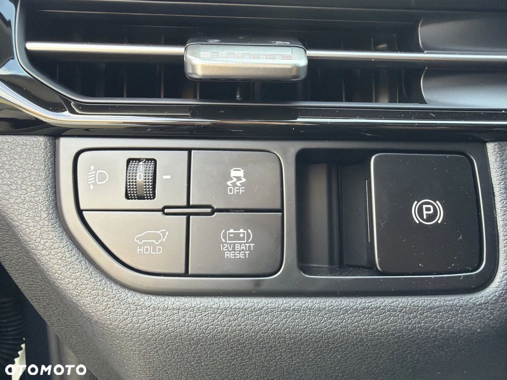 Kia Sportage 1.6 T-GDI HEV Anniversary 4WD - 23