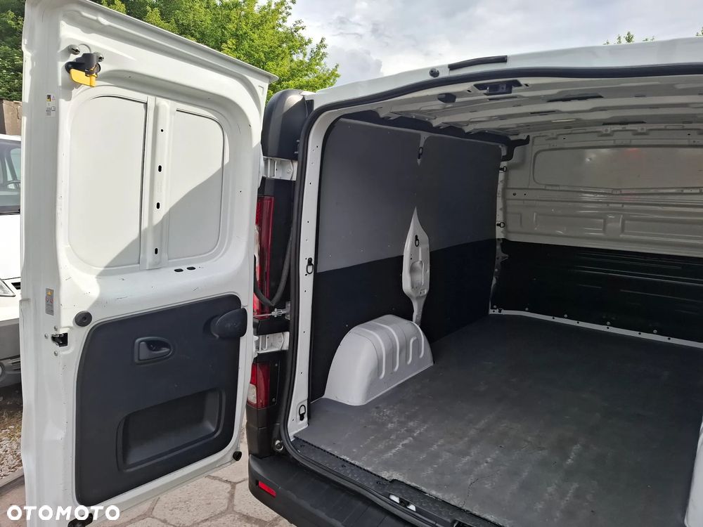 Renault Trafic Klima 3osobowy POJEDYNCZE TURBO Faktura VAT 23% - 24