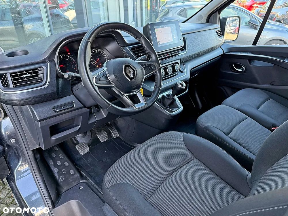 Renault trafic - 10