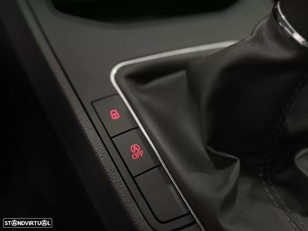 SEAT Ibiza 1.0 Reference - 34