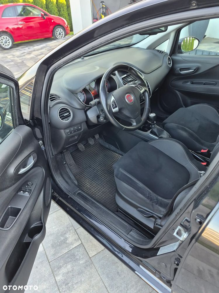 Fiat Grande Punto Actual 1.4 8V Estiva Blue&Me Euro5 - 12