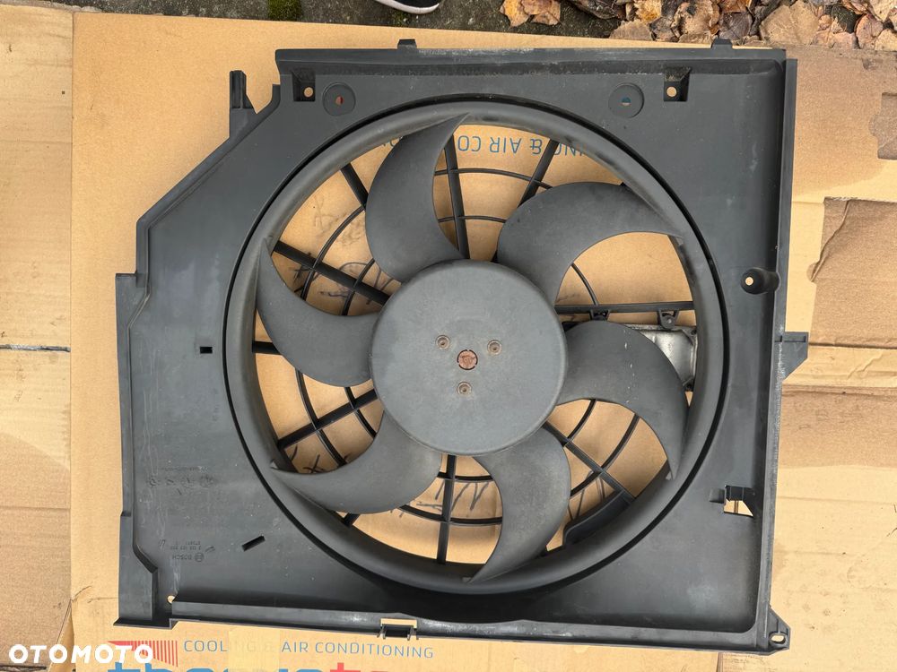 BMW E46 2.2 2.5 M54 WENTYLATOR CHLODNICY - 2