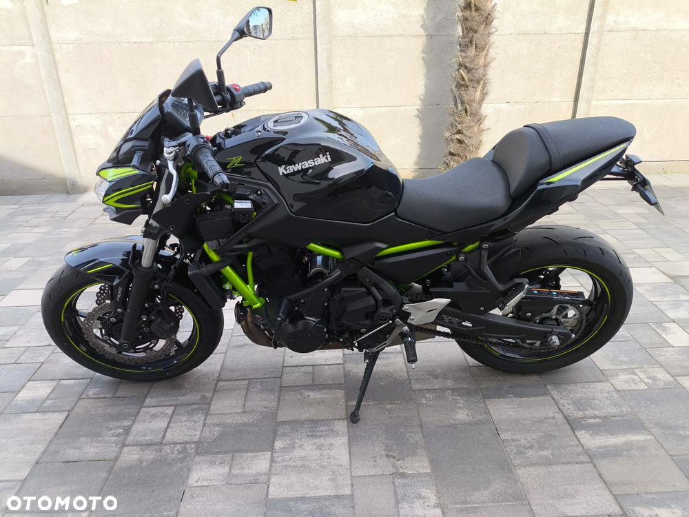 Kawasaki Z 650 - 5