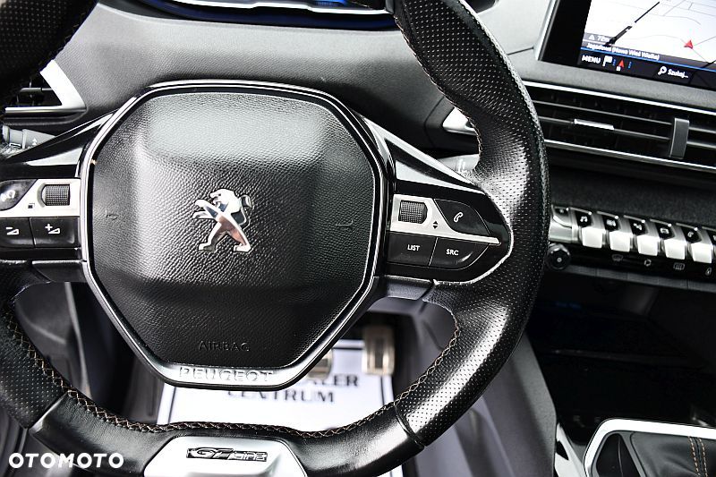 Peugeot 5008 2.0 HDi Allure 7os - 17