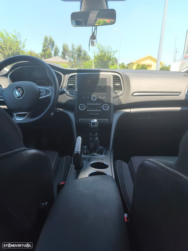 Renault Mégane - 7