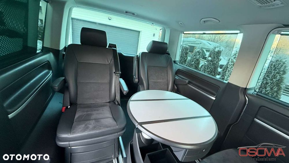 Volkswagen Multivan - 22