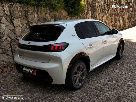 Peugeot e-208 50 kWh Allure Pack - 7