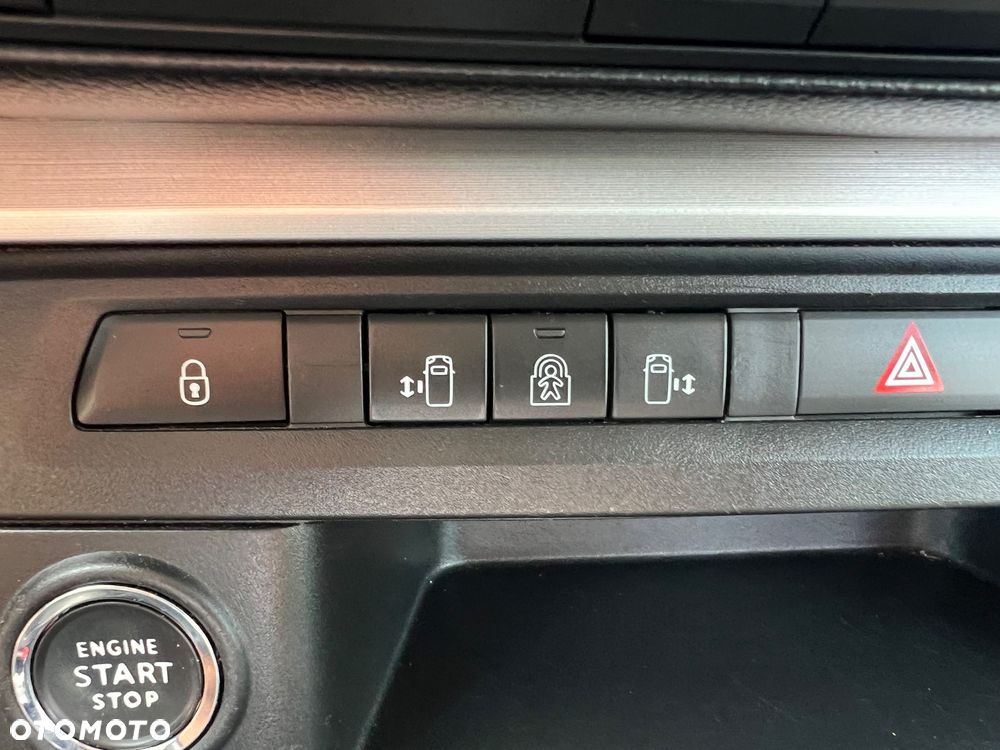 Peugeot Traveller L3 2.0 EAT6 Allure - 36