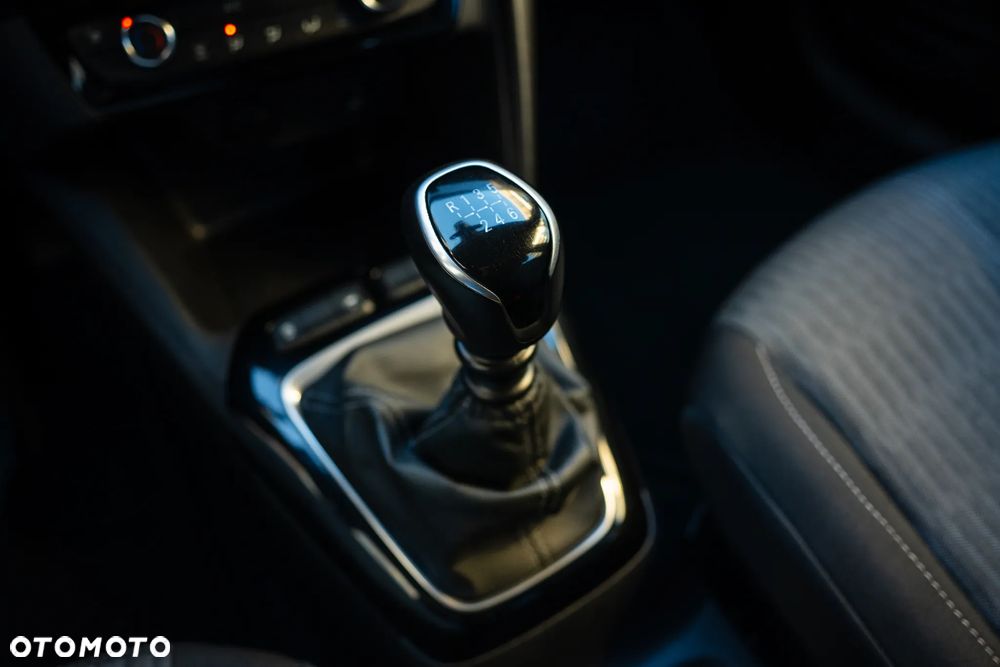 Opel Corsa 1.2 Edition S&S - 16