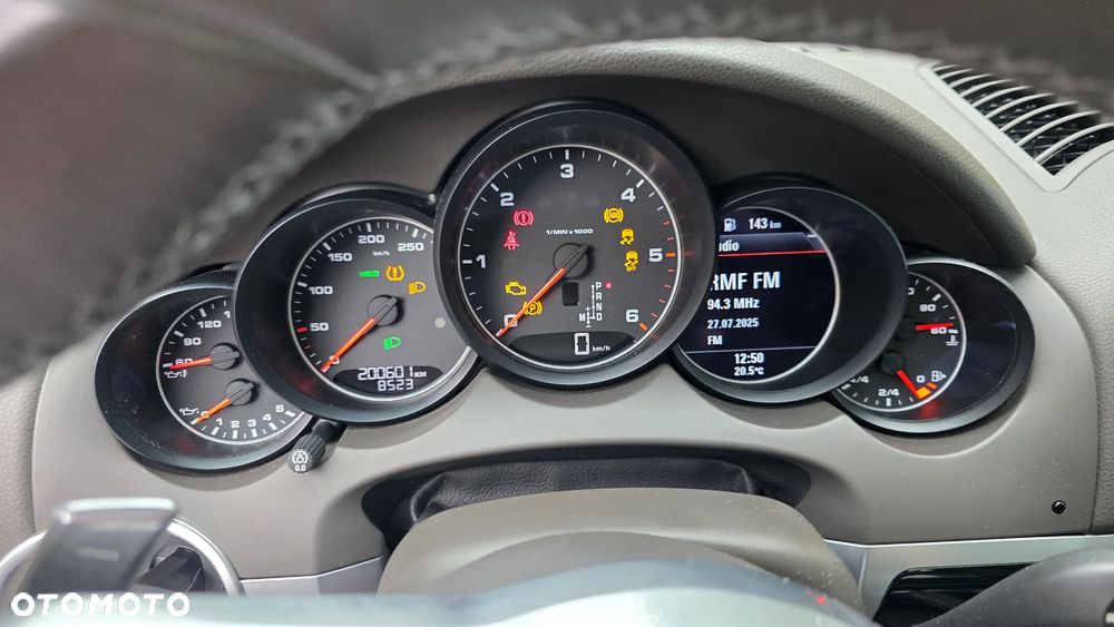 Porsche Cayenne Diesel Platinum Edition - 14