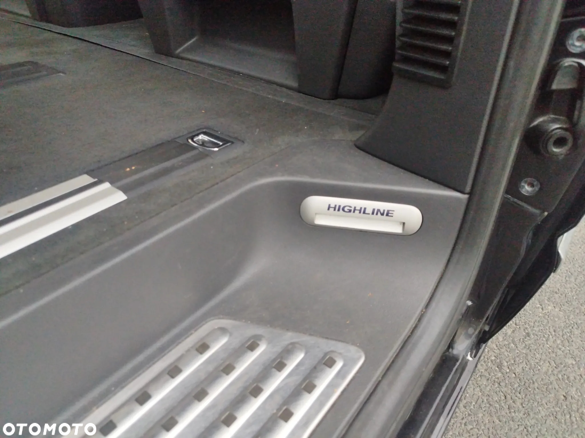 Volkswagen Multivan - 20