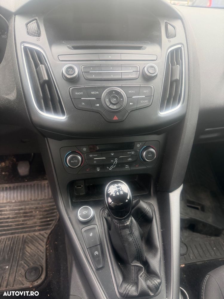 Ford Focus 1.0 EcoBoost Start Stop Trend - 4